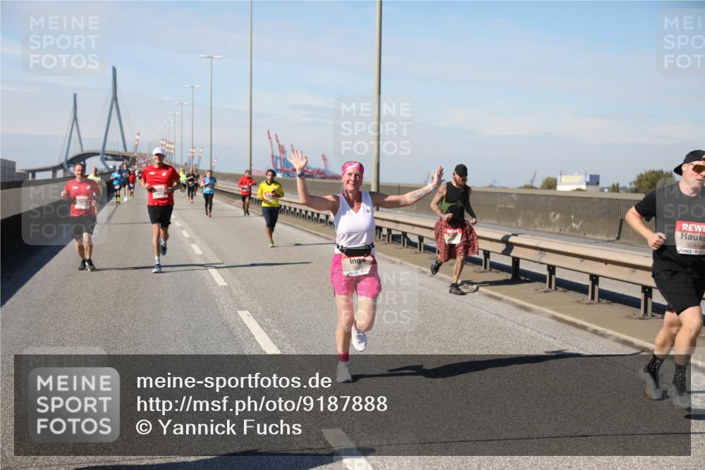 03.10.2025 - Köhlbrandbrückenlauf Yannick Fuchs http://msf.ph/oto/9187888 03.10.2025 11:46:38 Position 3 5747 meine-sportfotos.de