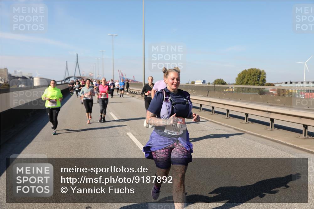 03.10.2025 - Köhlbrandbrückenlauf Yannick Fuchs http://msf.ph/oto/9187892 03.10.2025 12:07:11 Position 3 4355 meine-sportfotos.de