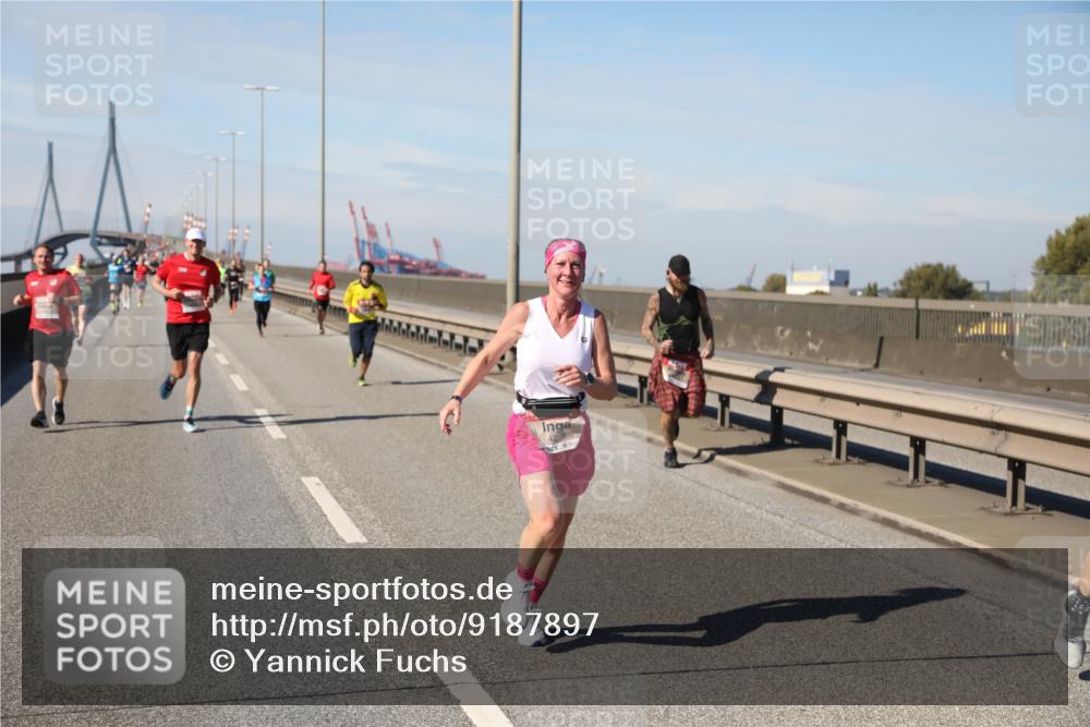 03.10.2025 - Köhlbrandbrückenlauf Yannick Fuchs http://msf.ph/oto/9187897 03.10.2025 11:46:38 Position 3 4225 meine-sportfotos.de