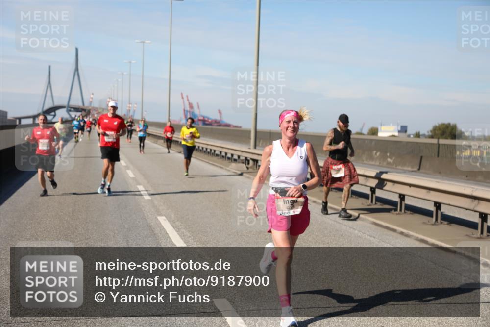 03.10.2025 - Köhlbrandbrückenlauf Yannick Fuchs http://msf.ph/oto/9187900 03.10.2025 11:46:38 Position 3 4225 meine-sportfotos.de