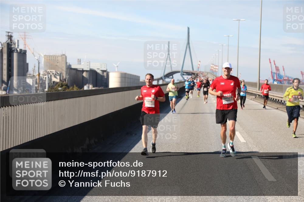 03.10.2025 - Köhlbrandbrückenlauf Yannick Fuchs http://msf.ph/oto/9187912 03.10.2025 11:46:39 Position 3 6081, 15 meine-sportfotos.de