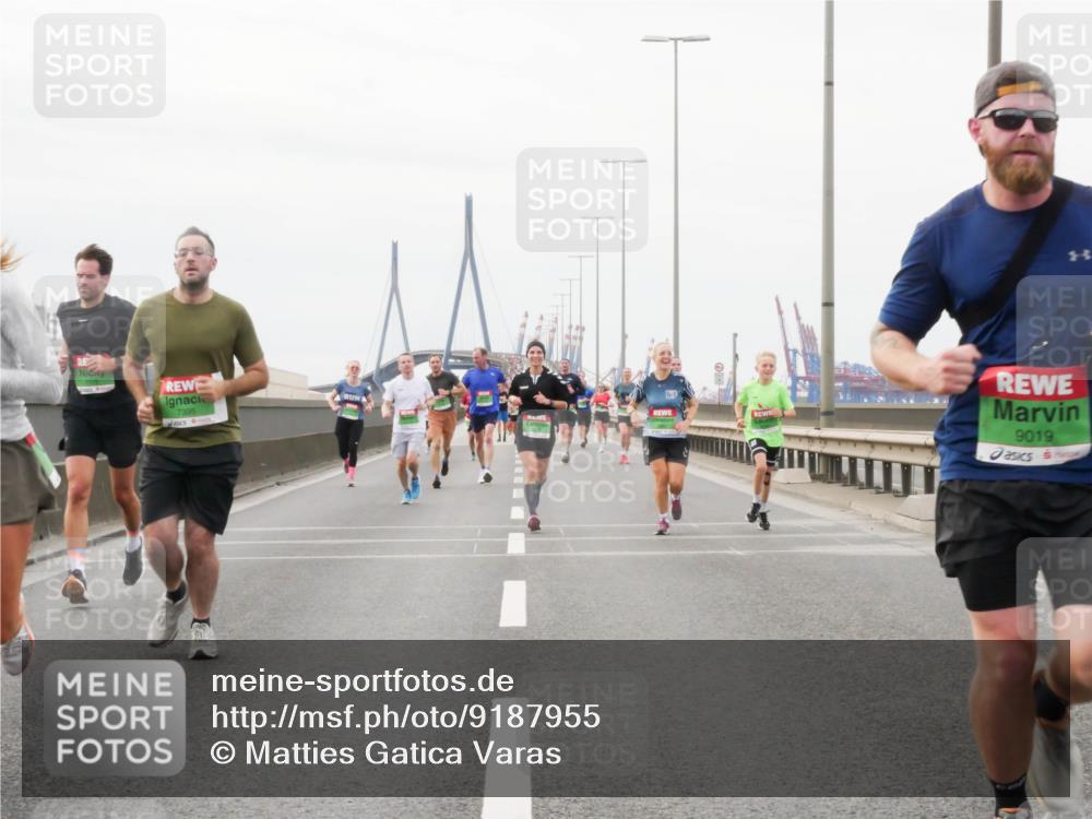 03.10.2025 - Köhlbrandbrückenlauf Matties Gatica Varas http://msf.ph/oto/9187955 03.10.2025 15:52:18 Position 3 7395, 9019 meine-sportfotos.de