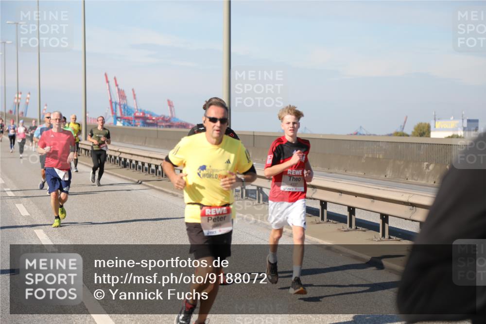 03.10.2025 - Köhlbrandbrückenlauf Yannick Fuchs http://msf.ph/oto/9188072 03.10.2025 11:46:50 Position 3 4337, 4085 meine-sportfotos.de