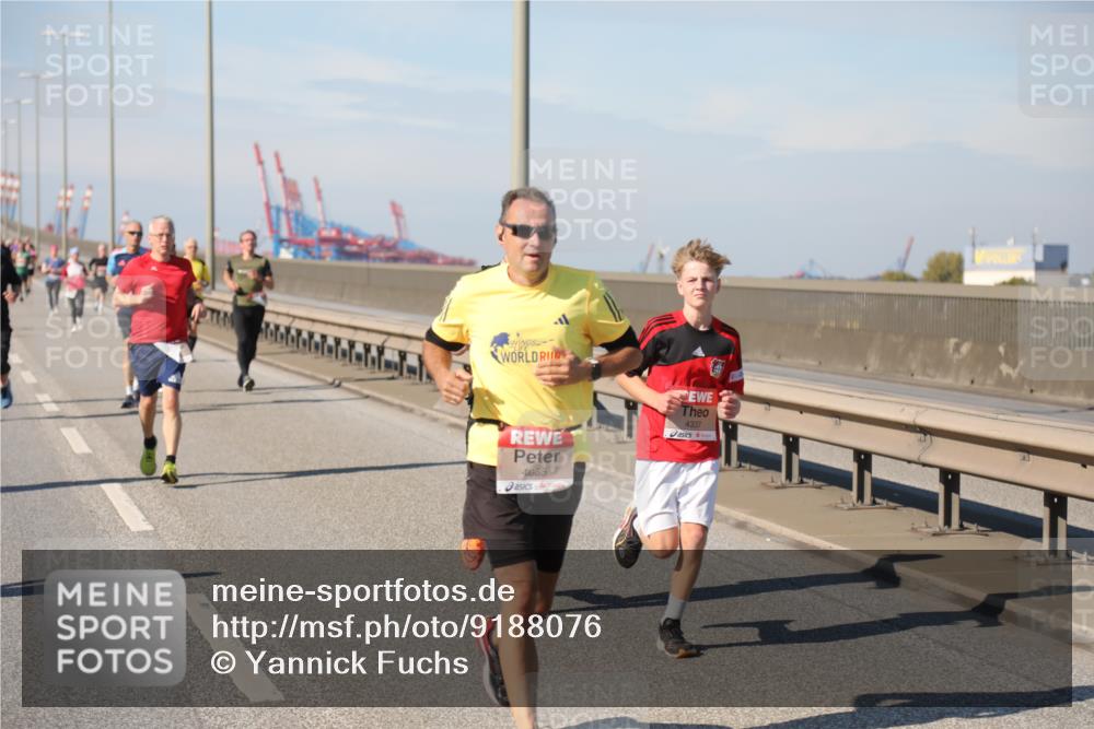 03.10.2025 - Köhlbrandbrückenlauf Yannick Fuchs http://msf.ph/oto/9188076 03.10.2025 11:46:51 Position 3 4085, 4337 meine-sportfotos.de