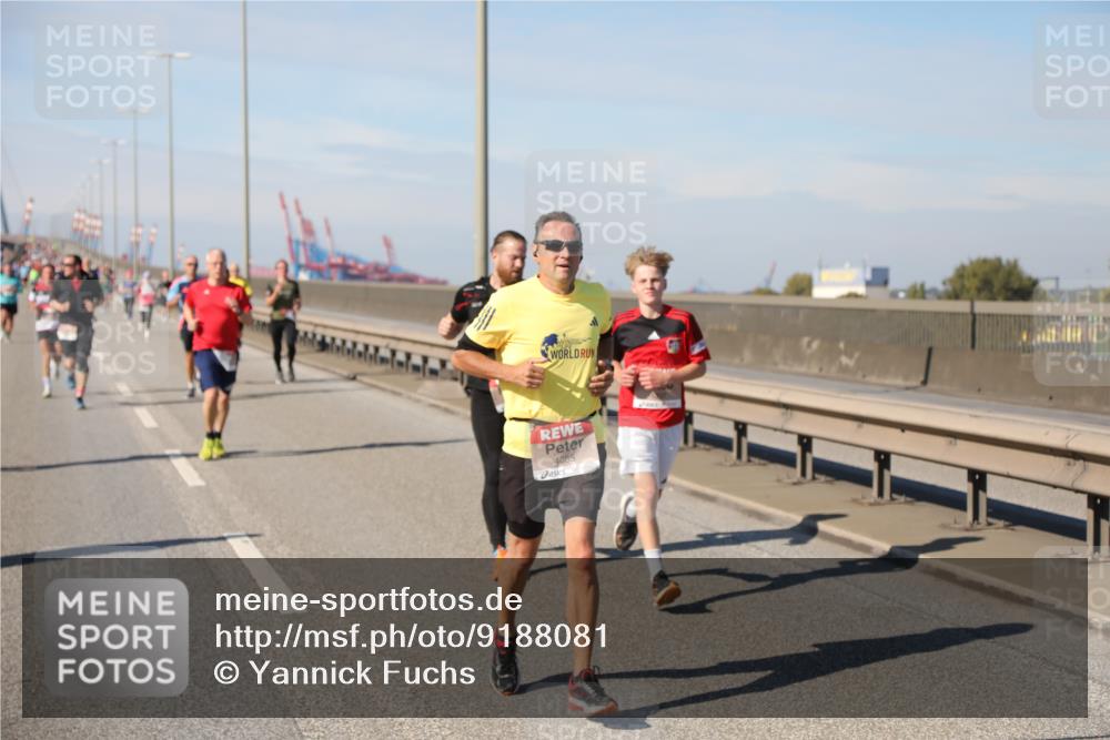 03.10.2025 - Köhlbrandbrückenlauf Yannick Fuchs http://msf.ph/oto/9188081 03.10.2025 11:46:51 Position 3 4085 meine-sportfotos.de