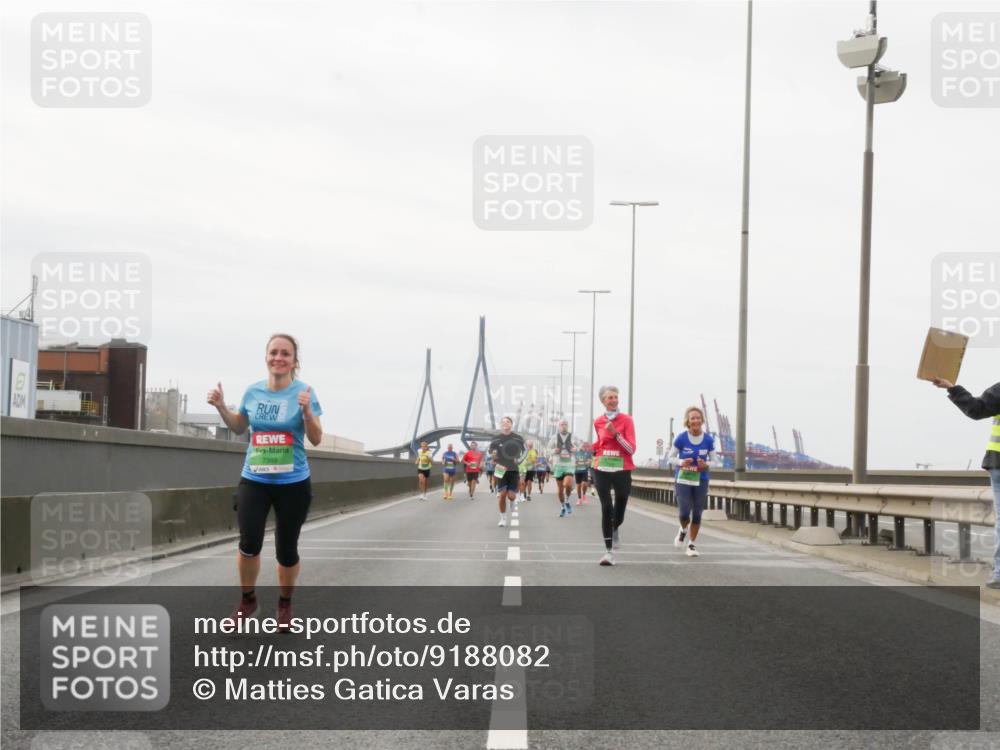 03.10.2025 - Köhlbrandbrückenlauf Matties Gatica Varas http://msf.ph/oto/9188082 03.10.2025 15:52:50 Position 3  meine-sportfotos.de