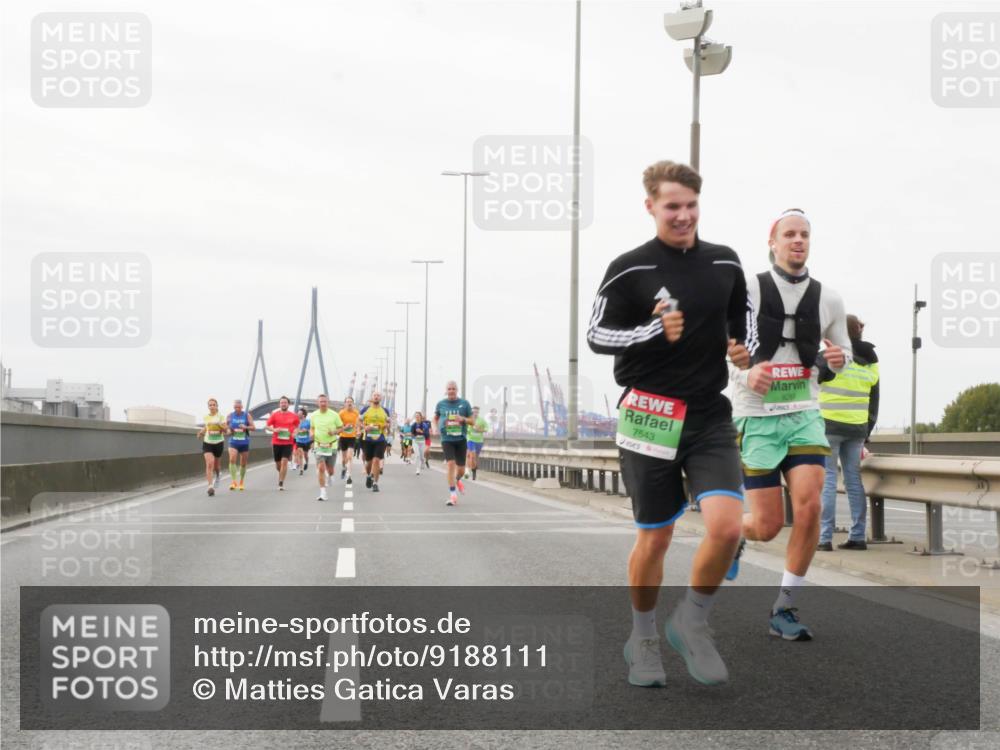 03.10.2025 - Köhlbrandbrückenlauf Matties Gatica Varas http://msf.ph/oto/9188111 03.10.2025 15:52:57 Position 3 7543, 9261 meine-sportfotos.de