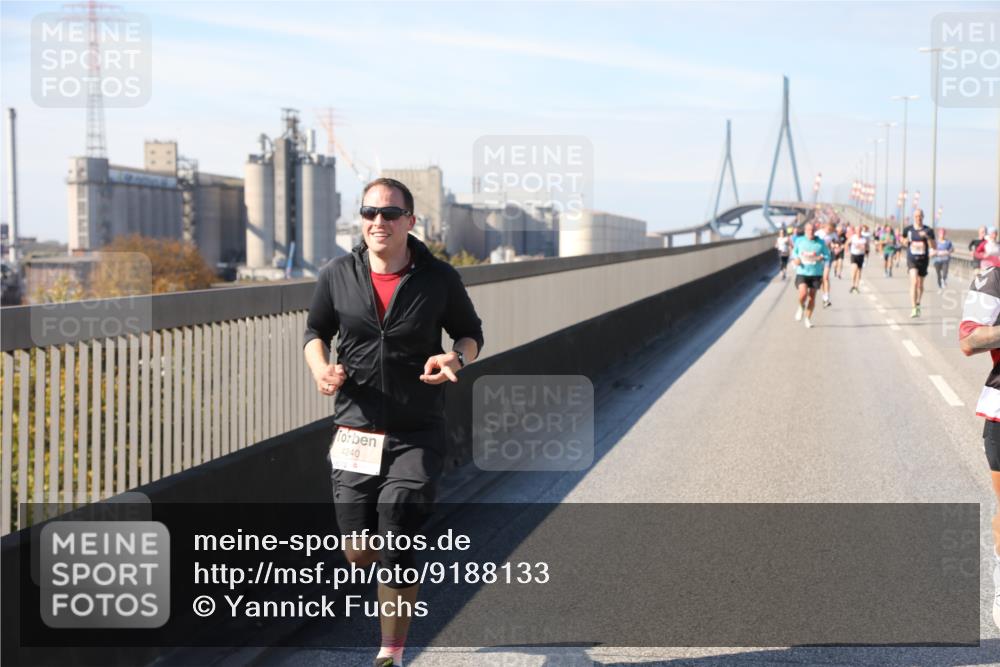 03.10.2025 - Köhlbrandbrückenlauf Yannick Fuchs http://msf.ph/oto/9188133 03.10.2025 11:46:57 Position 3 4240 meine-sportfotos.de
