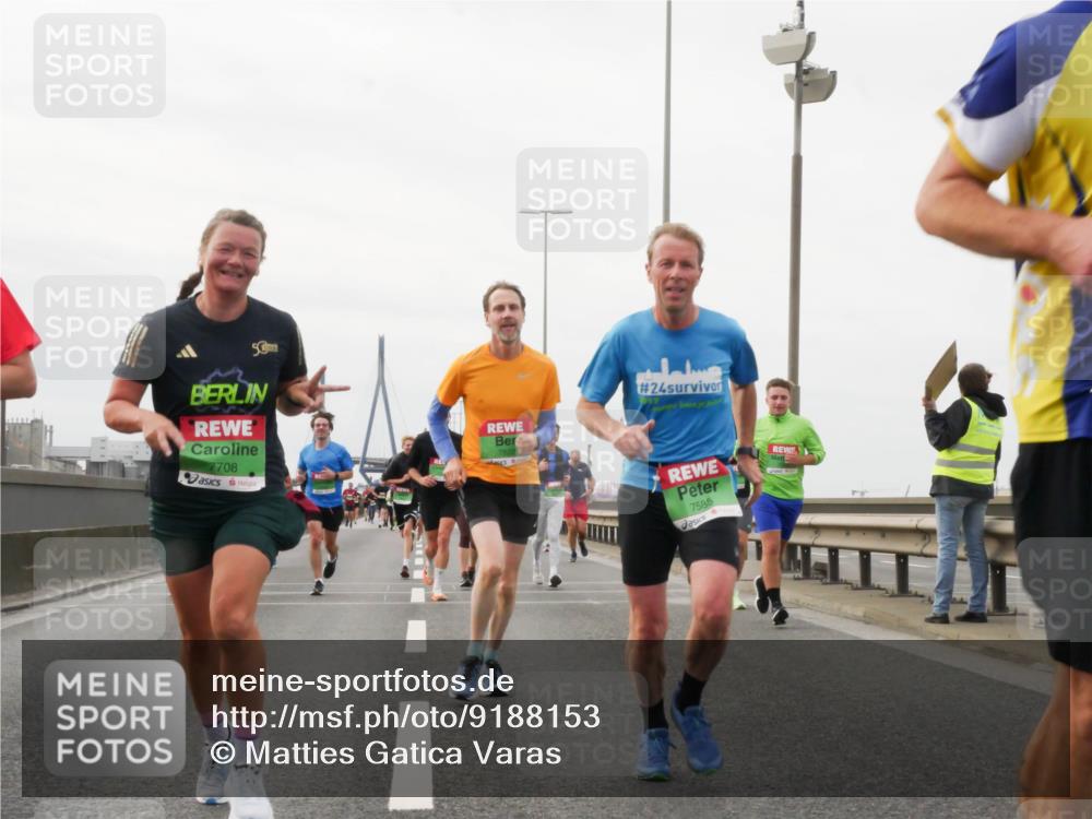 03.10.2025 - Köhlbrandbrückenlauf Matties Gatica Varas http://msf.ph/oto/9188153 03.10.2025 15:53:06 Position 3 7708, 24, 7585 meine-sportfotos.de