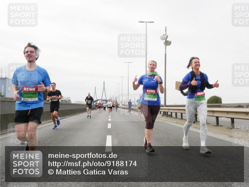 03.10.2025 - Köhlbrandbrückenlauf Matties Gatica Varas http://msf.ph/oto/9188174 03.10.2025 15:53:11 Position 3 8348, 9601 meine-sportfotos.de