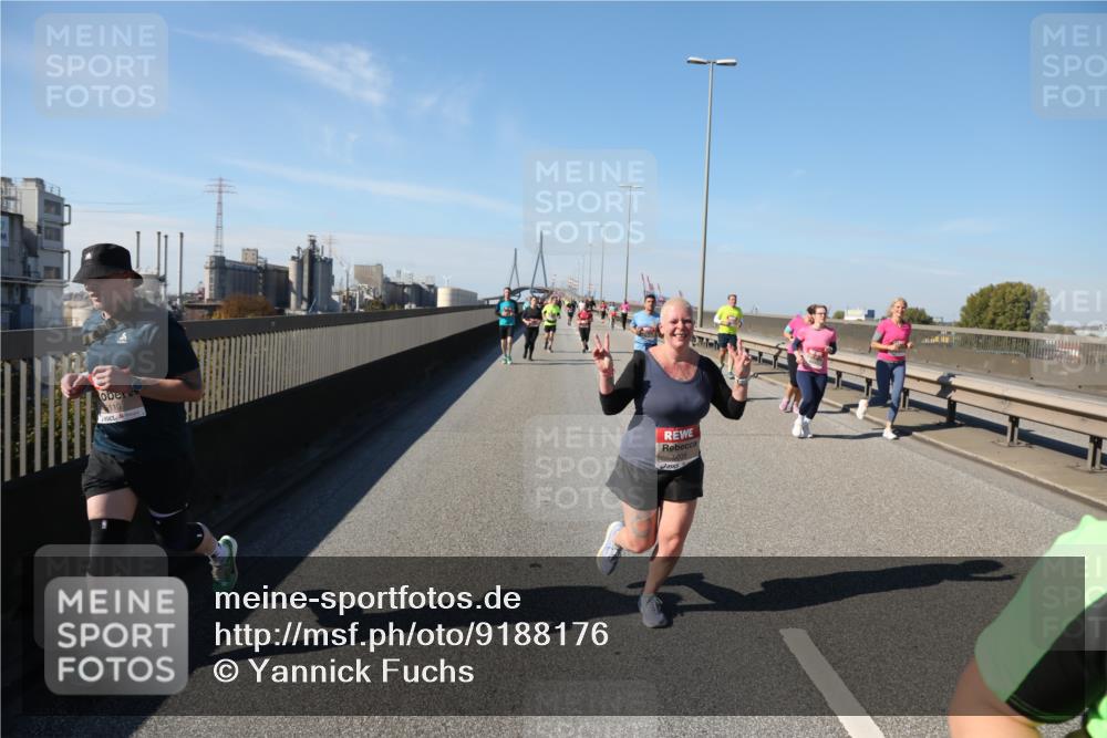 03.10.2025 - Köhlbrandbrückenlauf Yannick Fuchs http://msf.ph/oto/9188176 03.10.2025 12:07:29 Position 3 5110 meine-sportfotos.de