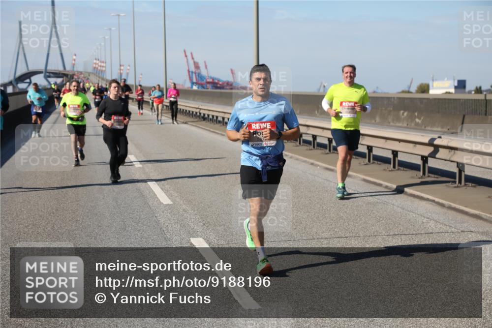 03.10.2025 - Köhlbrandbrückenlauf Yannick Fuchs http://msf.ph/oto/9188196 03.10.2025 12:07:31 Position 3 6147 meine-sportfotos.de