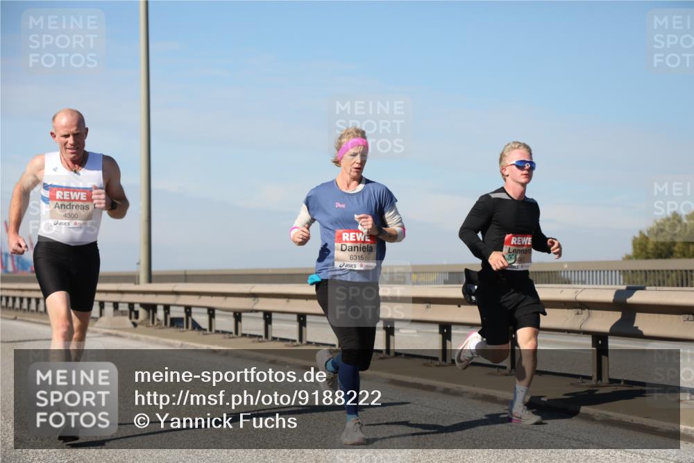 03.10.2025 - Köhlbrandbrückenlauf Yannick Fuchs http://msf.ph/oto/9188222 03.10.2025 11:47:07 Position 3 4300, 6315, 063 meine-sportfotos.de