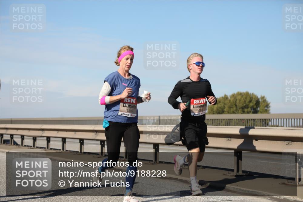 03.10.2025 - Köhlbrandbrückenlauf Yannick Fuchs http://msf.ph/oto/9188228 03.10.2025 11:47:07 Position 3 6315, 4063 meine-sportfotos.de