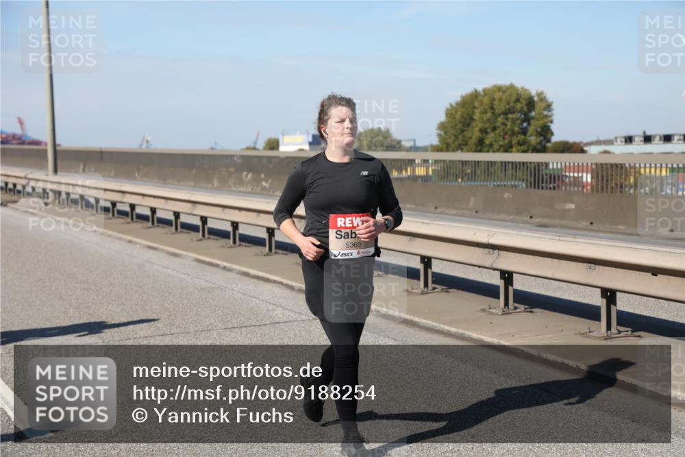 03.10.2025 - Köhlbrandbrückenlauf Yannick Fuchs http://msf.ph/oto/9188254 03.10.2025 12:07:35 Position 3 5369 meine-sportfotos.de