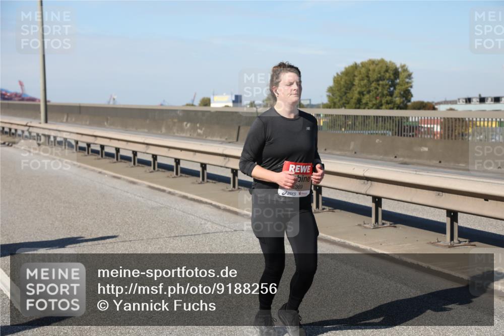 03.10.2025 - Köhlbrandbrückenlauf Yannick Fuchs http://msf.ph/oto/9188256 03.10.2025 12:07:35 Position 3 369 meine-sportfotos.de