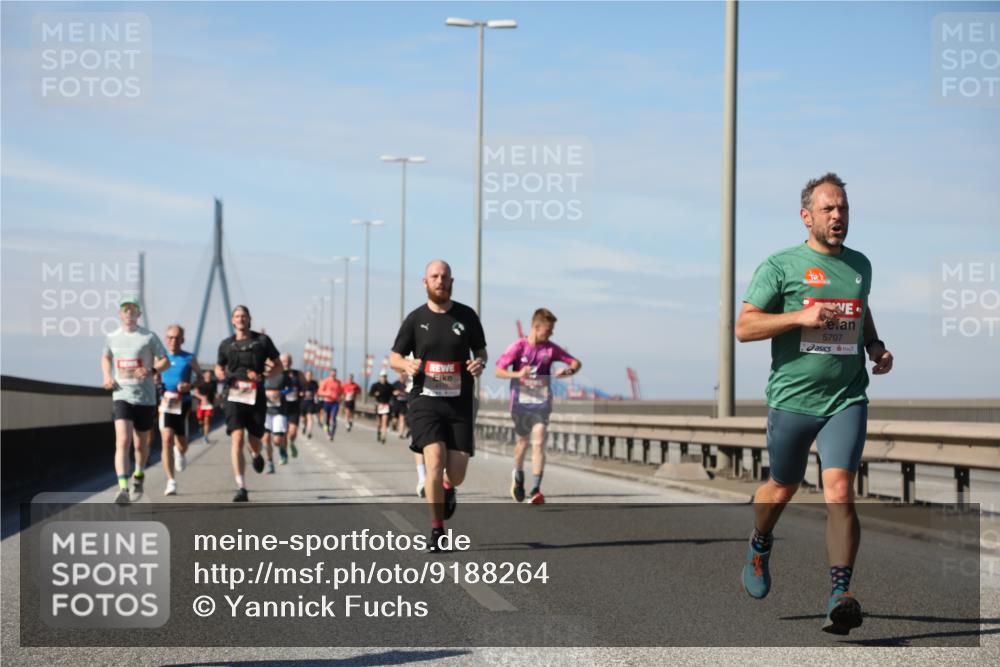 03.10.2025 - Köhlbrandbrückenlauf Yannick Fuchs http://msf.ph/oto/9188264 03.10.2025 11:47:11 Position 3 5707 meine-sportfotos.de