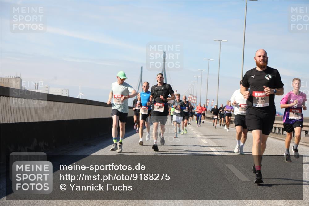 03.10.2025 - Köhlbrandbrückenlauf Yannick Fuchs http://msf.ph/oto/9188275 03.10.2025 11:47:12 Position 3 4117 meine-sportfotos.de