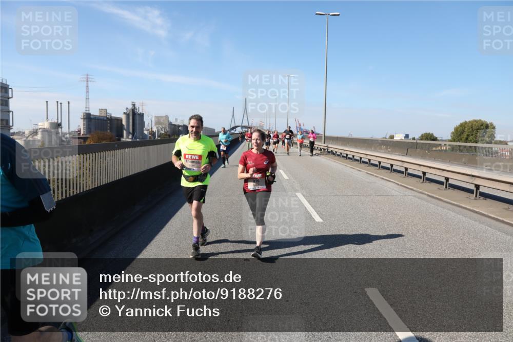 03.10.2025 - Köhlbrandbrückenlauf Yannick Fuchs http://msf.ph/oto/9188276 03.10.2025 12:07:37 Position 3 5120 meine-sportfotos.de