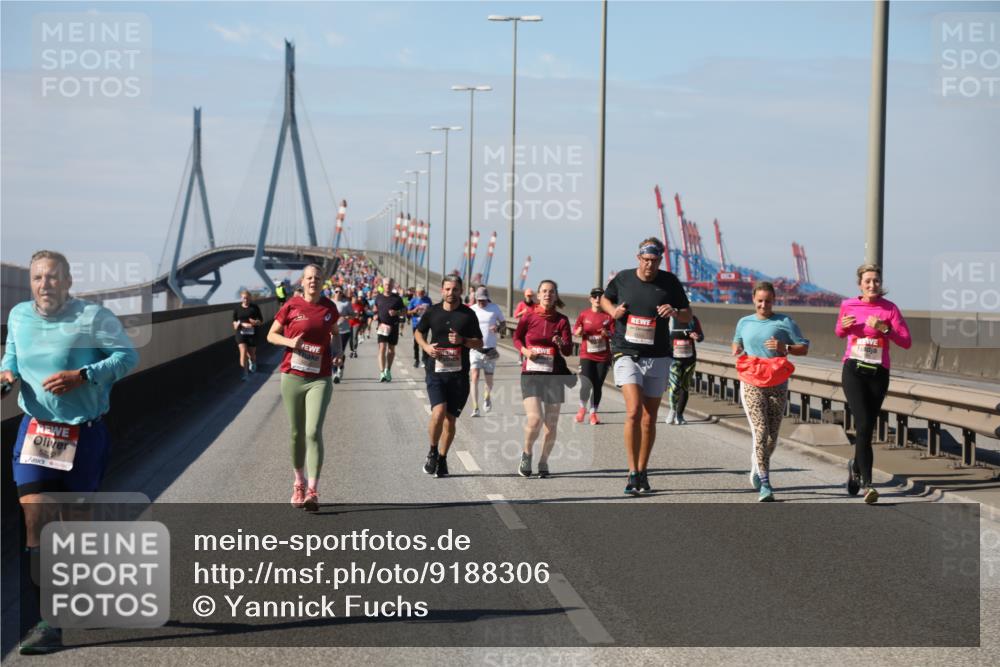 03.10.2025 - Köhlbrandbrückenlauf Yannick Fuchs http://msf.ph/oto/9188306 03.10.2025 12:07:38 Position 3  meine-sportfotos.de