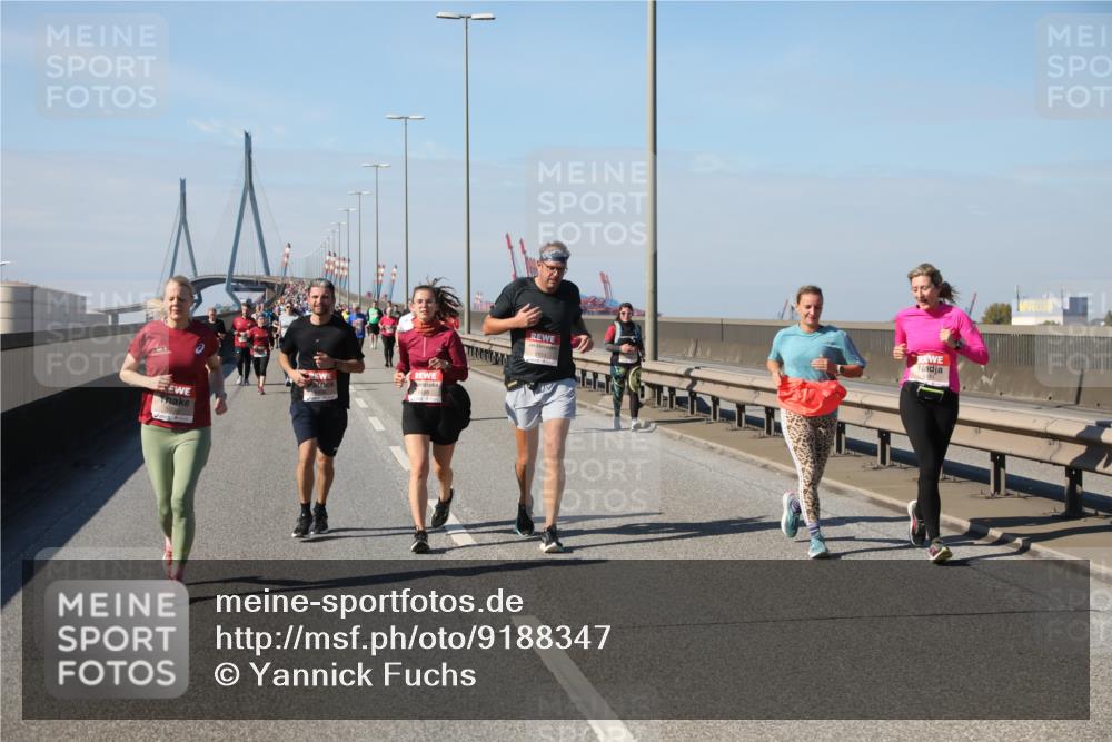 03.10.2025 - Köhlbrandbrückenlauf Yannick Fuchs http://msf.ph/oto/9188347 03.10.2025 12:07:42 Position 3 5151 meine-sportfotos.de