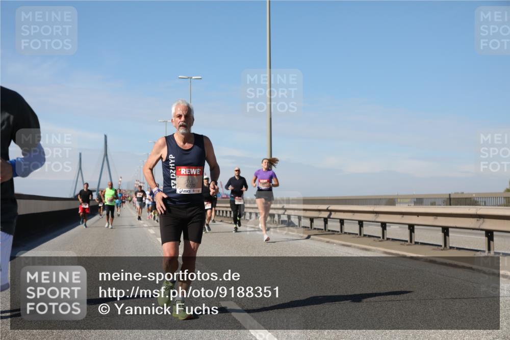 03.10.2025 - Köhlbrandbrückenlauf Yannick Fuchs http://msf.ph/oto/9188351 03.10.2025 11:47:19 Position 3  meine-sportfotos.de