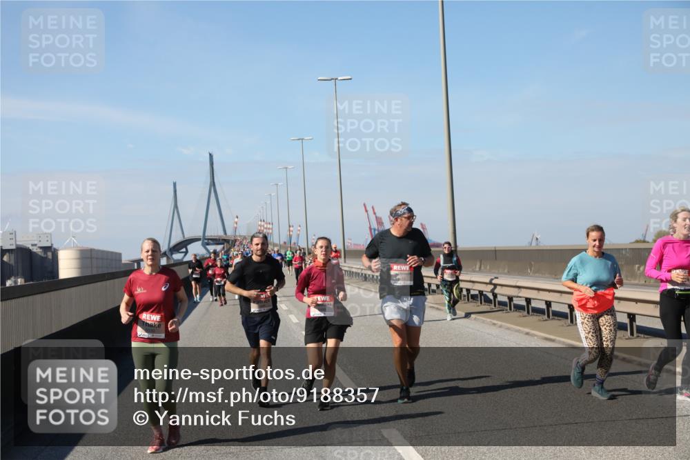 03.10.2025 - Köhlbrandbrückenlauf Yannick Fuchs http://msf.ph/oto/9188357 03.10.2025 12:07:42 Position 3  meine-sportfotos.de
