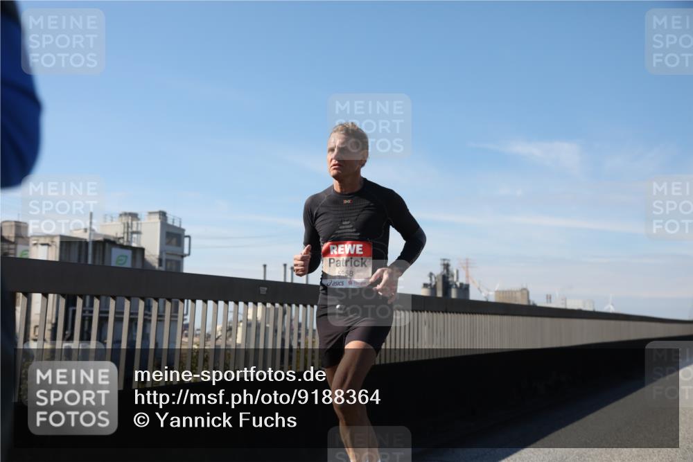 03.10.2025 - Köhlbrandbrückenlauf Yannick Fuchs http://msf.ph/oto/9188364 03.10.2025 11:47:20 Position 3 5958 meine-sportfotos.de
