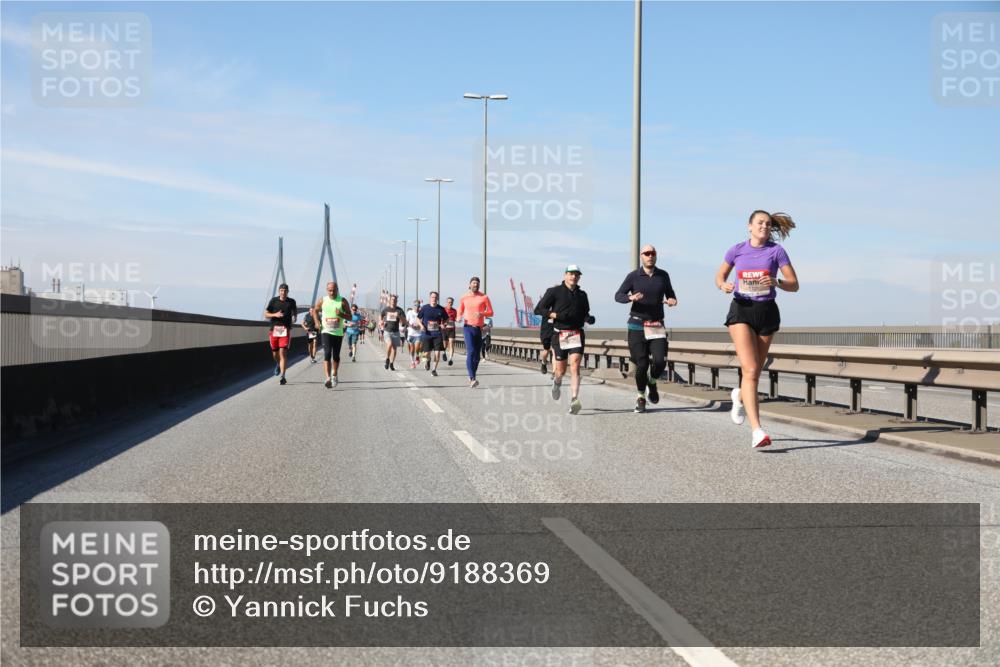 03.10.2025 - Köhlbrandbrückenlauf Yannick Fuchs http://msf.ph/oto/9188369 03.10.2025 11:47:20 Position 3  meine-sportfotos.de