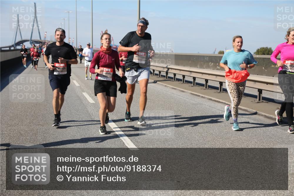 03.10.2025 - Köhlbrandbrückenlauf Yannick Fuchs http://msf.ph/oto/9188374 03.10.2025 12:07:44 Position 3 6499, 5151, 161 meine-sportfotos.de