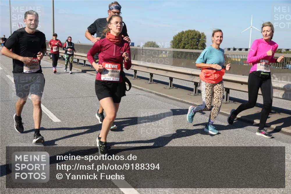 03.10.2025 - Köhlbrandbrückenlauf Yannick Fuchs http://msf.ph/oto/9188394 03.10.2025 12:07:45 Position 3 6498, 6499, 5161 meine-sportfotos.de