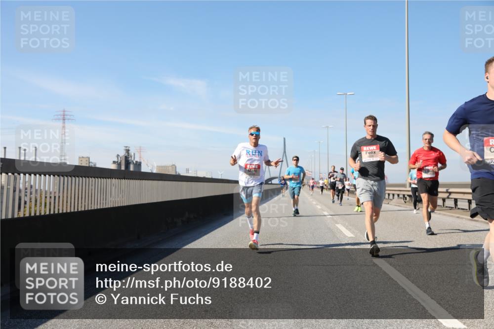 03.10.2025 - Köhlbrandbrückenlauf Yannick Fuchs http://msf.ph/oto/9188402 03.10.2025 11:47:28 Position 3  meine-sportfotos.de