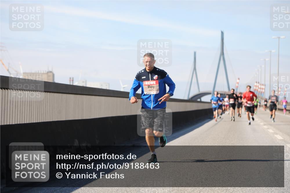 03.10.2025 - Köhlbrandbrückenlauf Yannick Fuchs http://msf.ph/oto/9188463 03.10.2025 11:47:37 Position 3 6470 meine-sportfotos.de