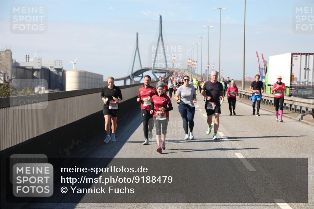 03.10.2025 - Köhlbrandbrückenlauf Yannick Fuchs http://msf.ph/oto/9188479 03.10.2025 12:07:51 Position 3  meine-sportfotos.de