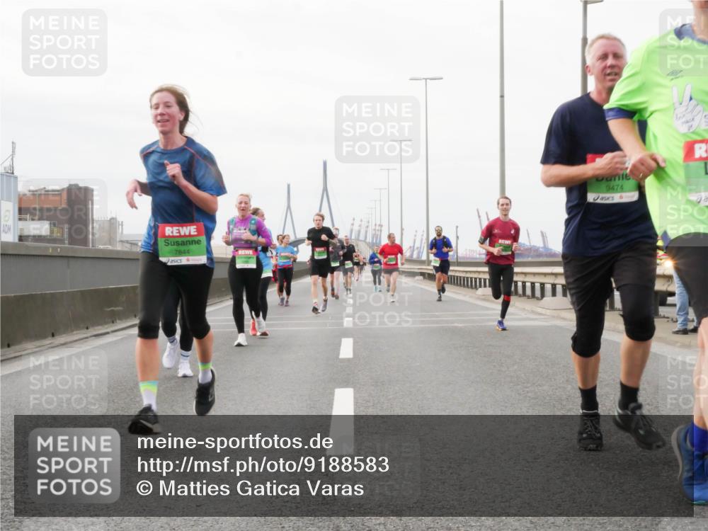 03.10.2025 - Köhlbrandbrückenlauf Matties Gatica Varas http://msf.ph/oto/9188583 03.10.2025 15:54:49 Position 3 7844, 9474 meine-sportfotos.de