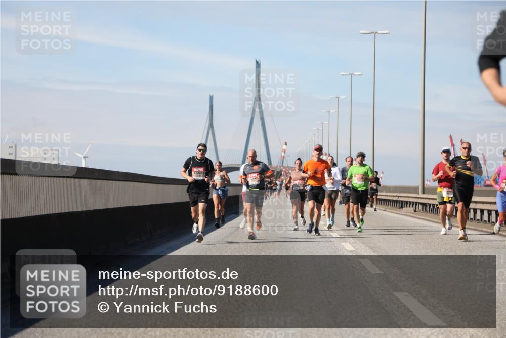 03.10.2025 - Köhlbrandbrückenlauf Yannick Fuchs http://msf.ph/oto/9188600 03.10.2025 11:47:53 Position 3  meine-sportfotos.de