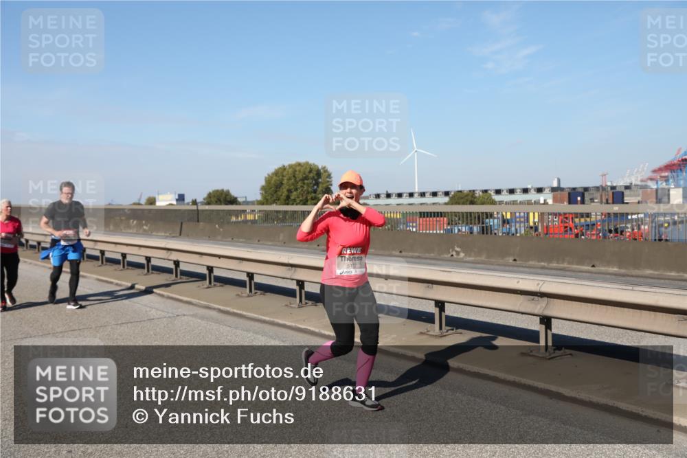 03.10.2025 - Köhlbrandbrückenlauf Yannick Fuchs http://msf.ph/oto/9188631 03.10.2025 12:07:59 Position 3 5157 meine-sportfotos.de