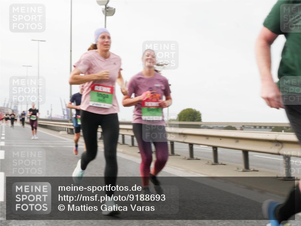 03.10.2025 - Köhlbrandbrückenlauf Matties Gatica Varas http://msf.ph/oto/9188693 03.10.2025 15:55:14 Position 3  meine-sportfotos.de