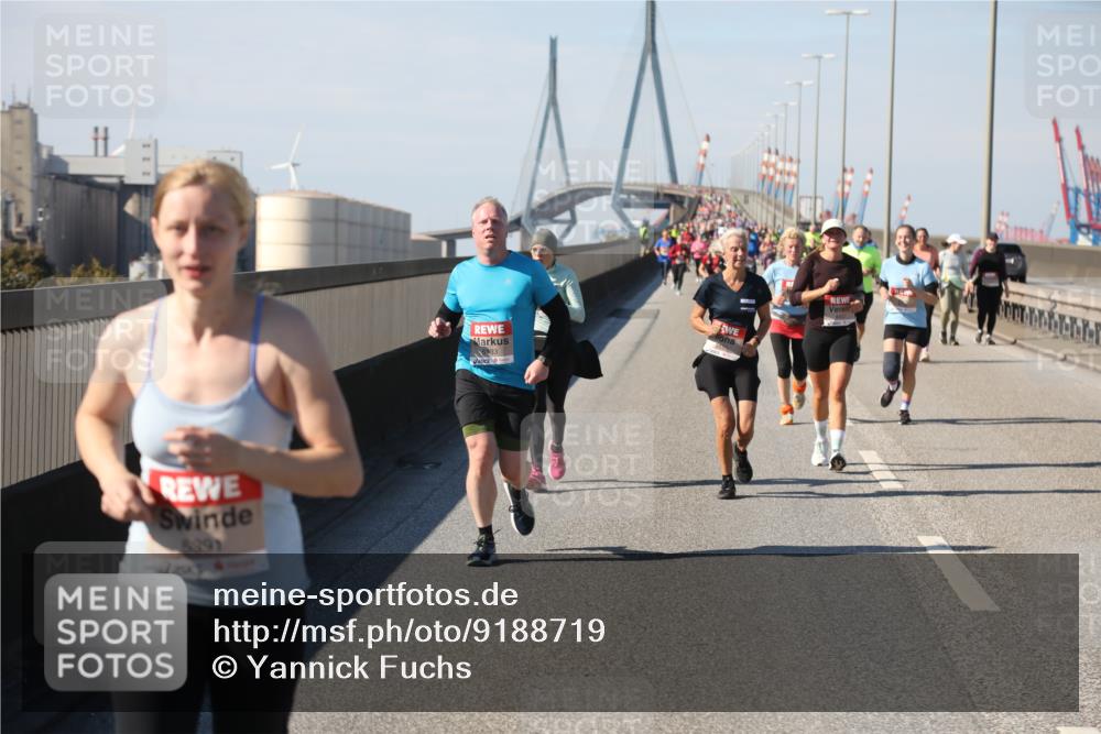 03.10.2025 - Köhlbrandbrückenlauf Yannick Fuchs http://msf.ph/oto/9188719 03.10.2025 12:08:06 Position 3 5391, 5133 meine-sportfotos.de