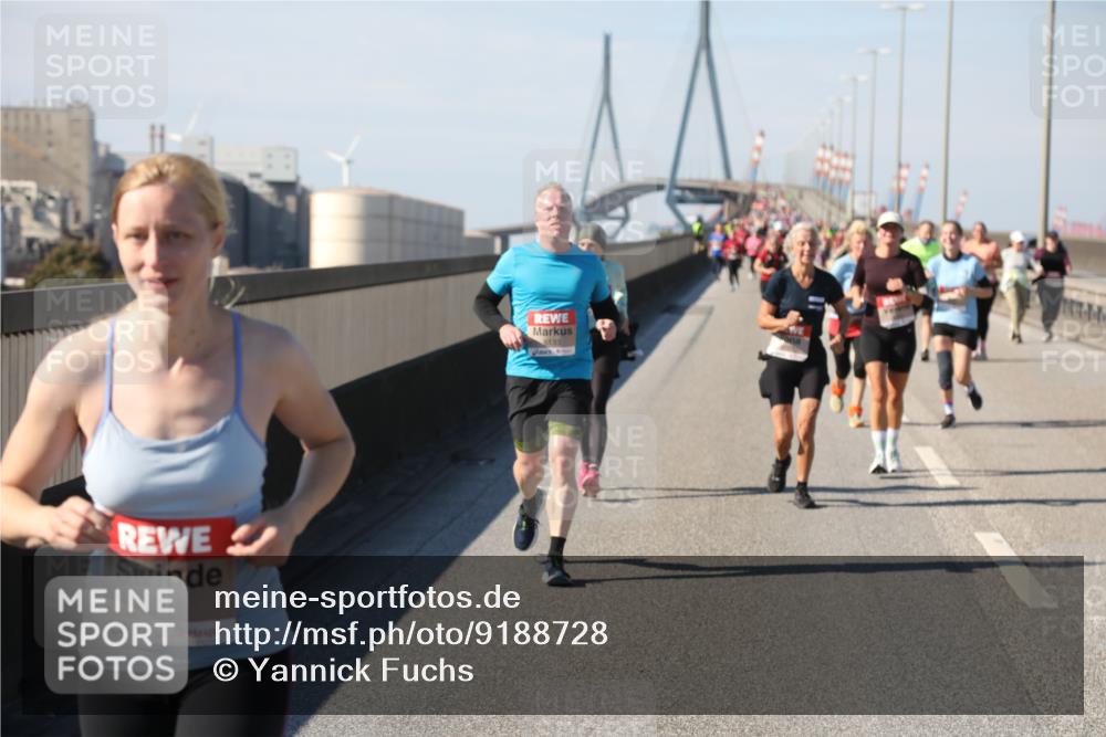 03.10.2025 - Köhlbrandbrückenlauf Yannick Fuchs http://msf.ph/oto/9188728 03.10.2025 12:08:06 Position 3 5391, 5133 meine-sportfotos.de