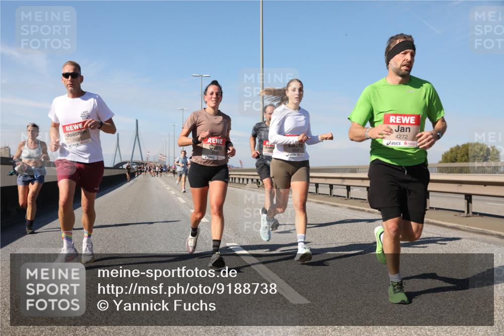 03.10.2025 - Köhlbrandbrückenlauf Yannick Fuchs http://msf.ph/oto/9188738 03.10.2025 11:48:01 Position 3 6631, 4247, 4246, 4272 meine-sportfotos.de