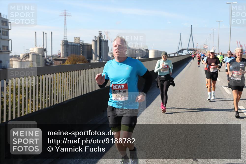 03.10.2025 - Köhlbrandbrückenlauf Yannick Fuchs http://msf.ph/oto/9188782 03.10.2025 12:08:10 Position 3 5133 meine-sportfotos.de