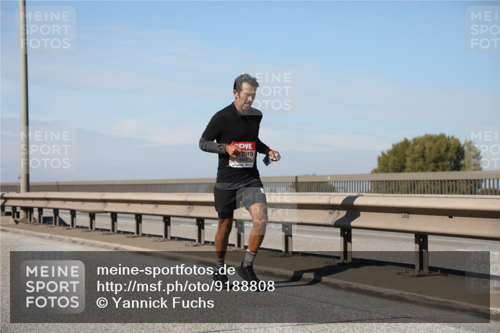 03.10.2025 - Köhlbrandbrückenlauf Yannick Fuchs http://msf.ph/oto/9188808 03.10.2025 11:48:08 Position 3 4665 meine-sportfotos.de