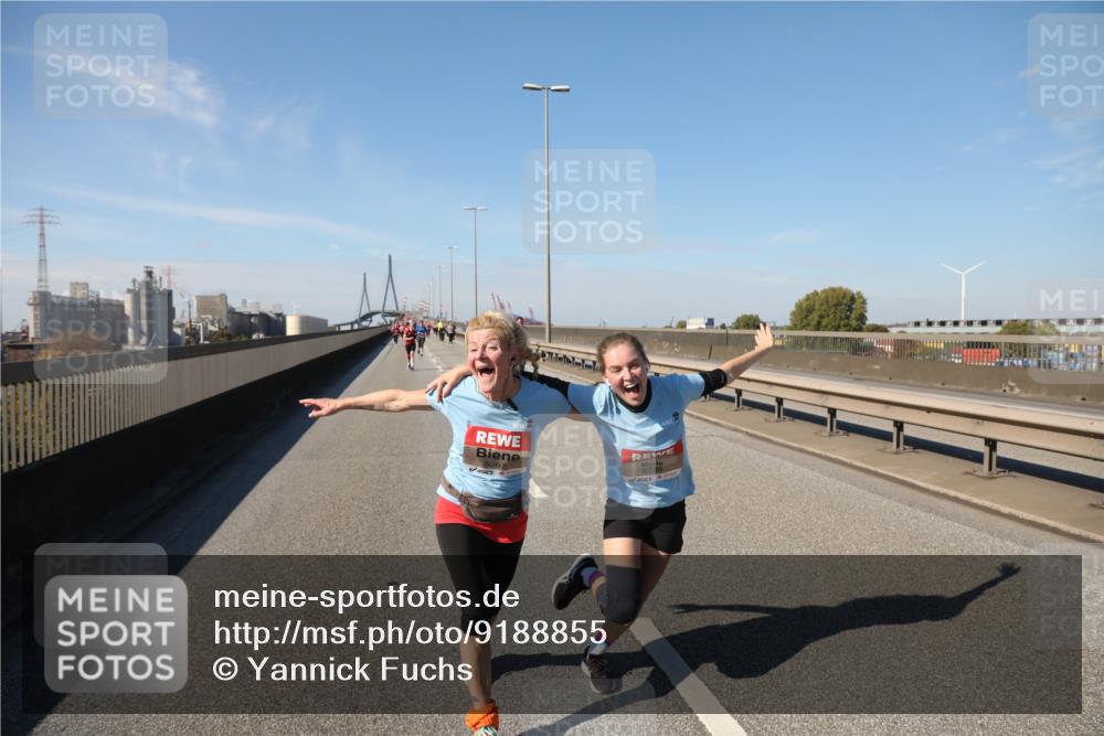 03.10.2025 - Köhlbrandbrückenlauf Yannick Fuchs http://msf.ph/oto/9188855 03.10.2025 12:08:15 Position 3 5267 meine-sportfotos.de