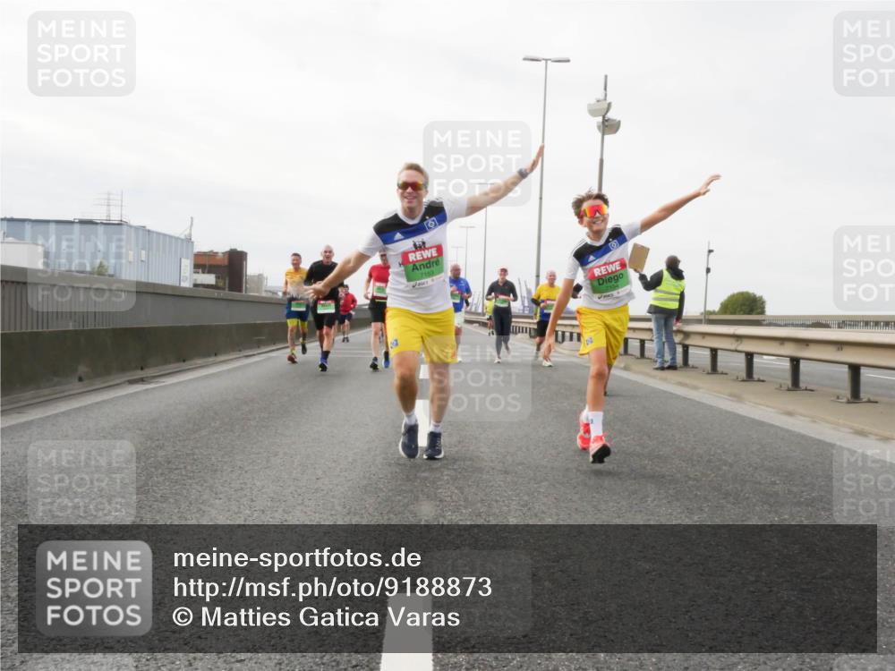 03.10.2025 - Köhlbrandbrückenlauf Matties Gatica Varas http://msf.ph/oto/9188873 03.10.2025 15:55:57 Position 3 7154 meine-sportfotos.de
