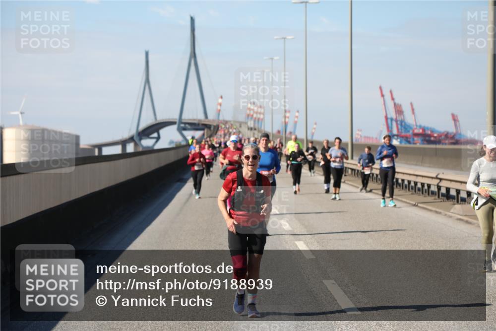 03.10.2025 - Köhlbrandbrückenlauf Yannick Fuchs http://msf.ph/oto/9188939 03.10.2025 12:08:20 Position 3  meine-sportfotos.de