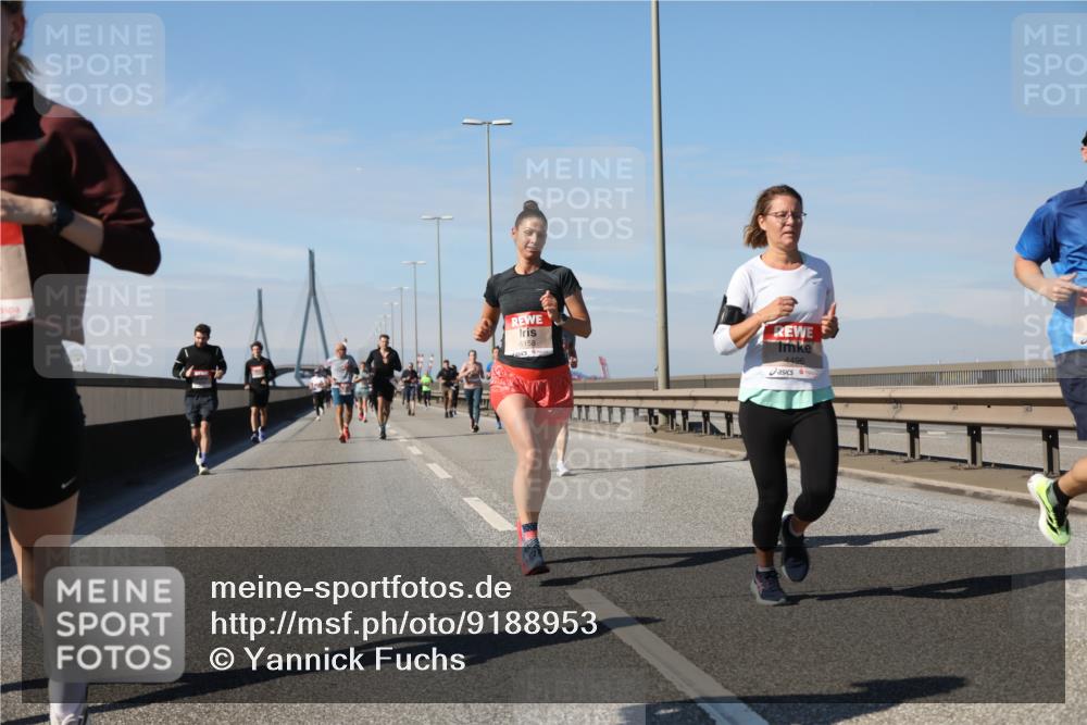 03.10.2025 - Köhlbrandbrückenlauf Yannick Fuchs http://msf.ph/oto/9188953 03.10.2025 11:48:23 Position 3 6158, 4496 meine-sportfotos.de