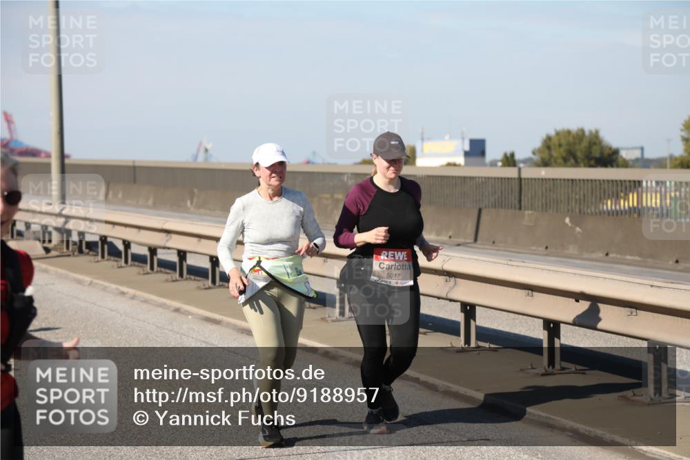 03.10.2025 - Köhlbrandbrückenlauf Yannick Fuchs http://msf.ph/oto/9188957 03.10.2025 12:08:23 Position 3 5017 meine-sportfotos.de