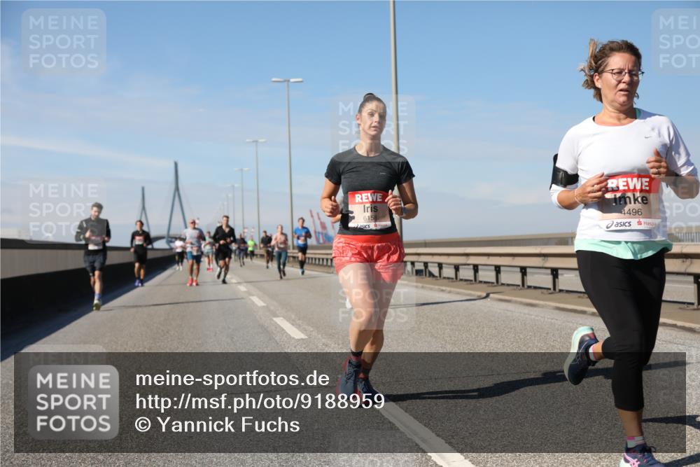 03.10.2025 - Köhlbrandbrückenlauf Yannick Fuchs http://msf.ph/oto/9188959 03.10.2025 11:48:23 Position 3 6158, 4496 meine-sportfotos.de