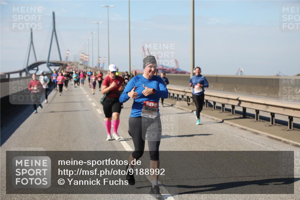 03.10.2025 - Köhlbrandbrückenlauf Yannick Fuchs http://msf.ph/oto/9188992 03.10.2025 12:08:25 Position 3 5060 meine-sportfotos.de